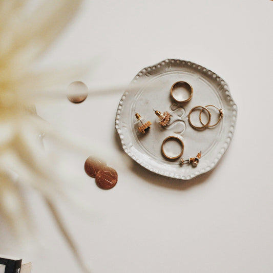 The Economic Benefits of Waterproof Jewelry